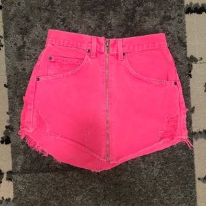 LNWOT Carmar skirt (LF) hot pink 25